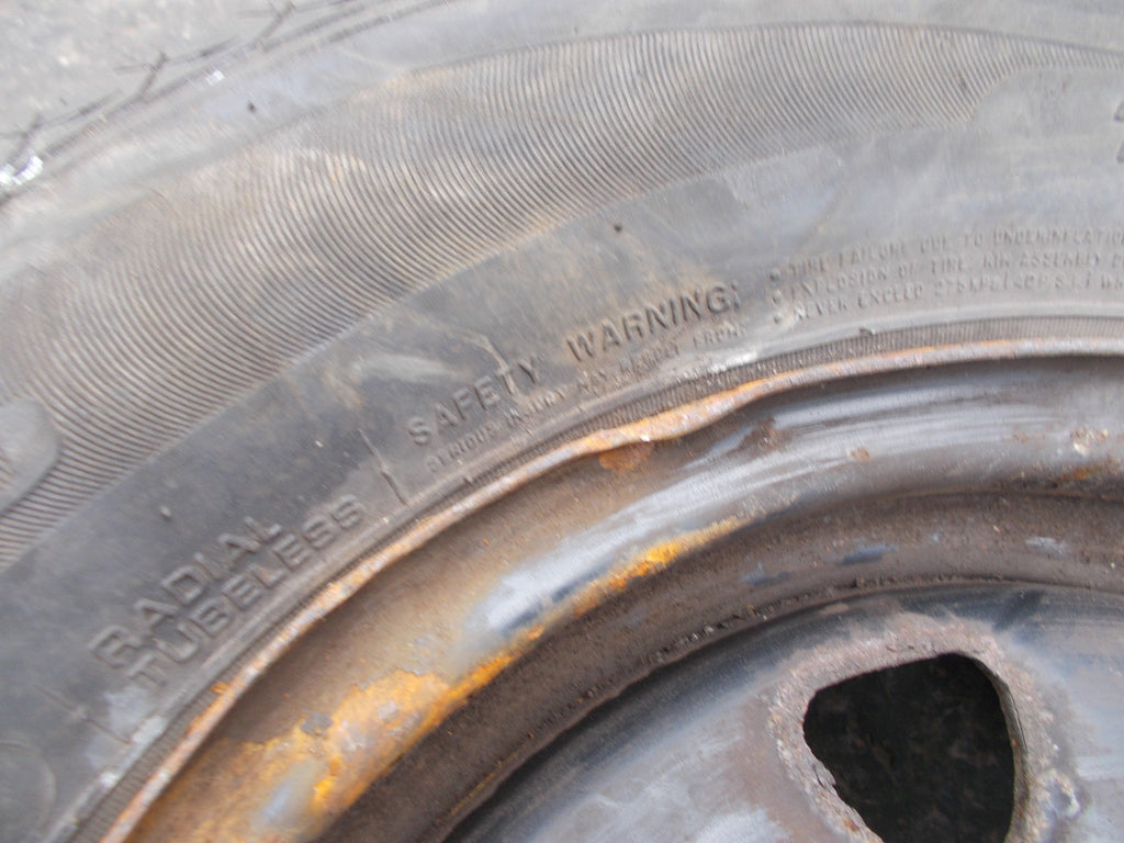 SKODA FABIA ARROWSPEED 13 INCH 4 STUD STEEL WHEEL 165/70 R13