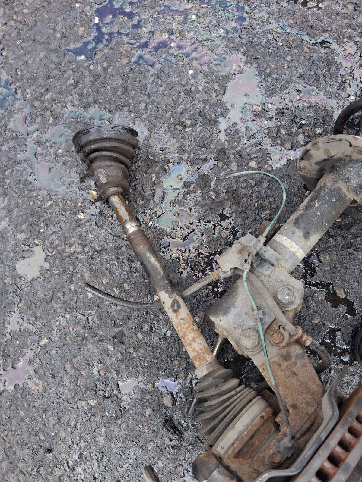 2013 TOYOTA ESTIMA MK3 HYBRID NSF PASSENGER SIDE FRONT LEFT HUB CALIPER SHOCK