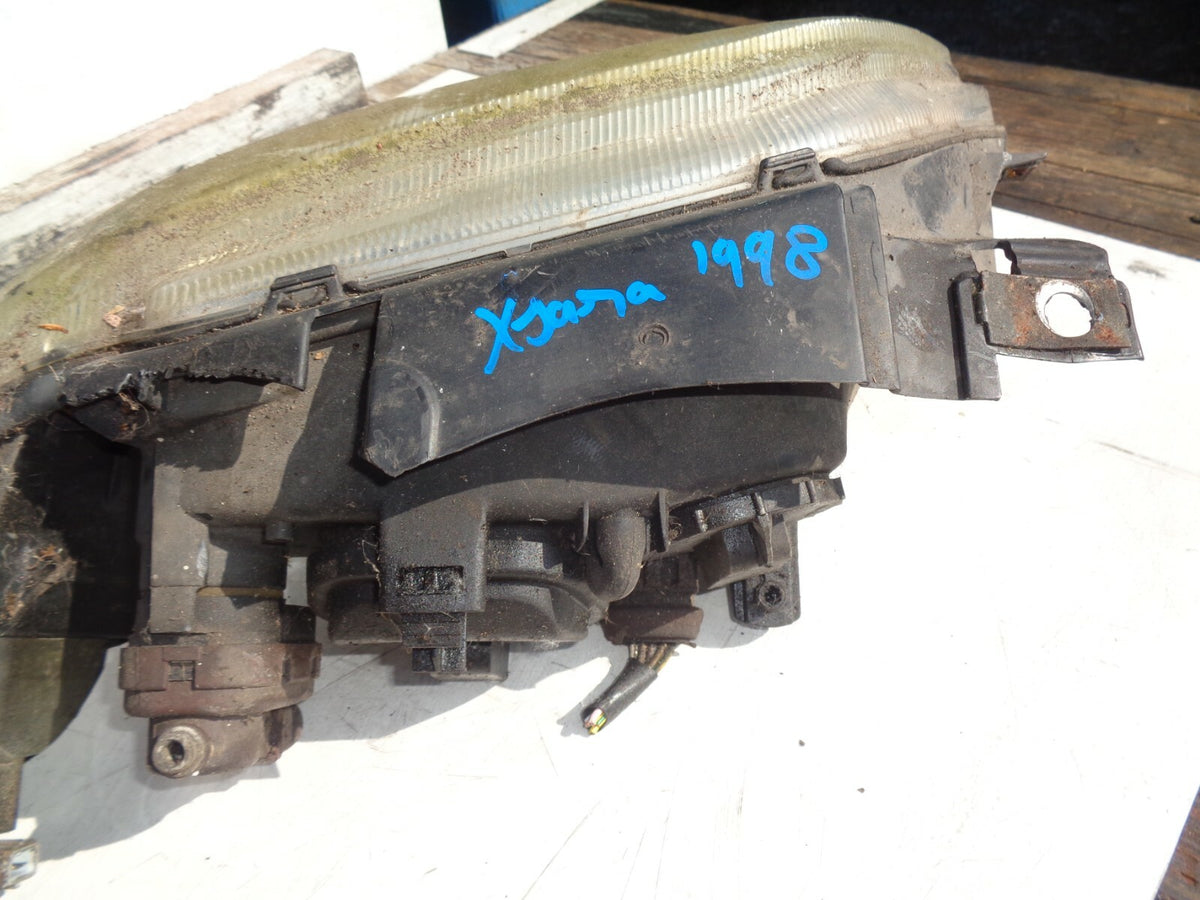CITROEN XSARA 1998 NSF PASSENGER SIDE FRONT HEADLIGHT ASSEMBLY
