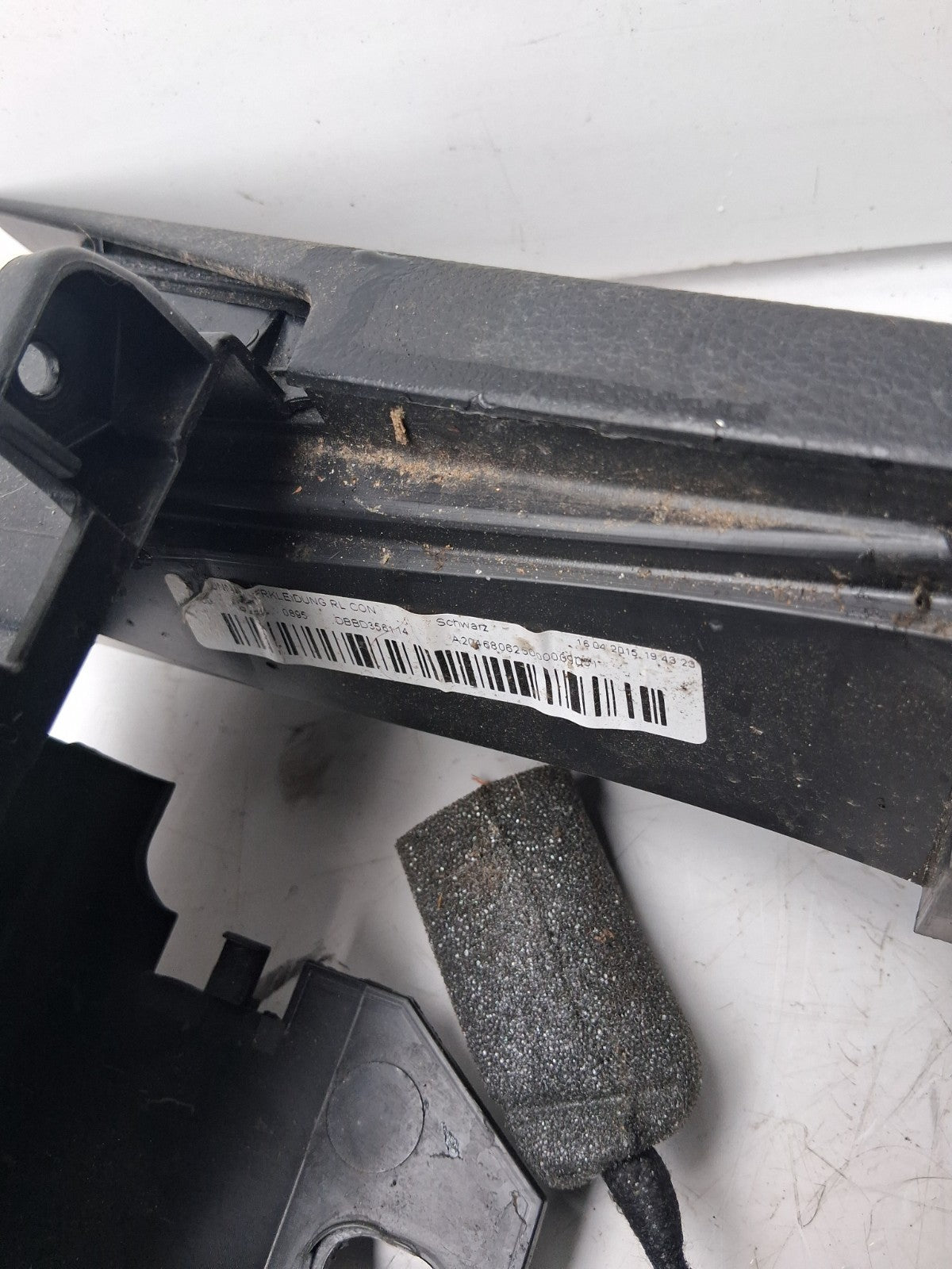2014 MERCEDES-BENZ C-CLASS W204 CENTRE CONSOLE & ARM REST A204680625000009051