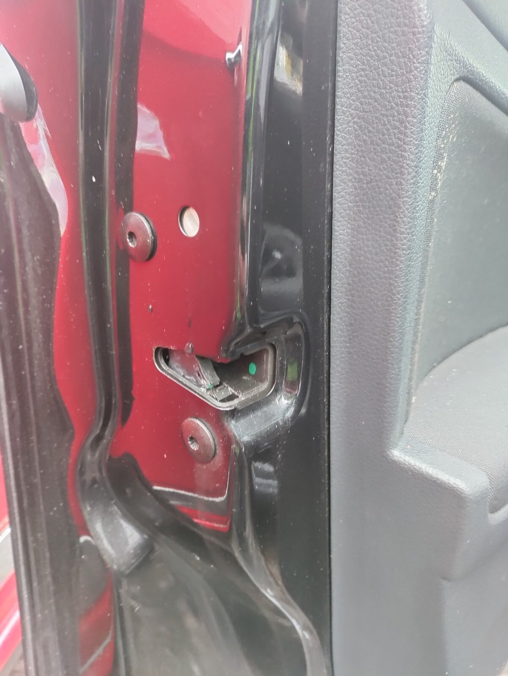 2017 VW VOLKSWAGEN GOLF MK7 NSF PASSENGER SIDE FRONT DOOR LOCK MECHANISM
