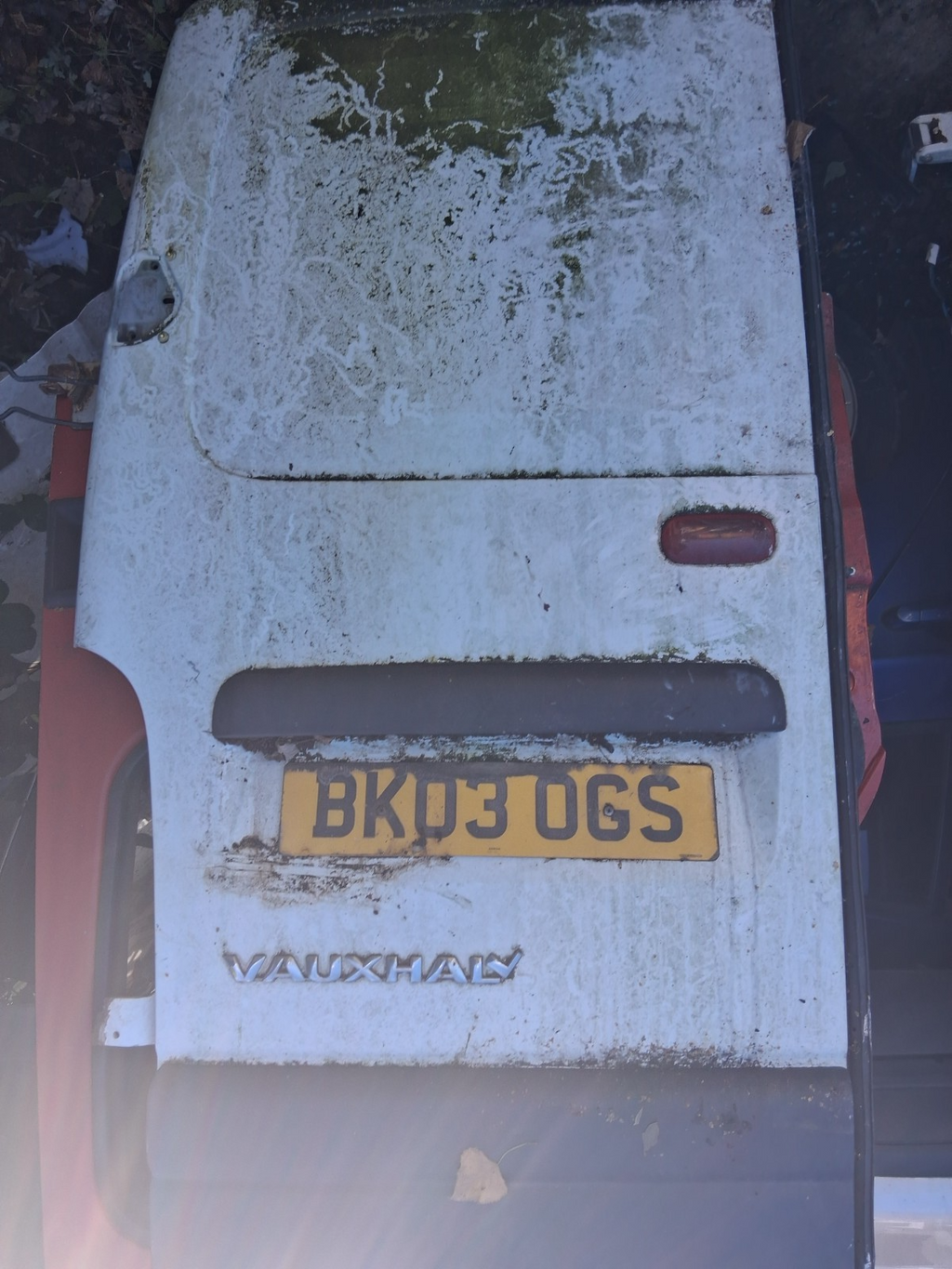 VAUXHALL MOVANO A (MK1) PRE FACELIFT NSR PASSENGER SIDE REAR DOOR WHITE