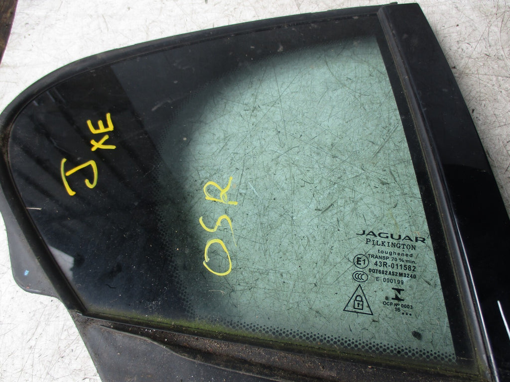 JAGUAR XE 2017 OSR DRIVER SIDE REAR DOOR QUARTER WINDOW GLASS
