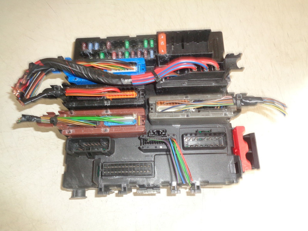 SAAB 9-3 93 VECTOR 2005 INTERIOR FUSE BOX BODY CONTROL MODULE UNIT 460023260