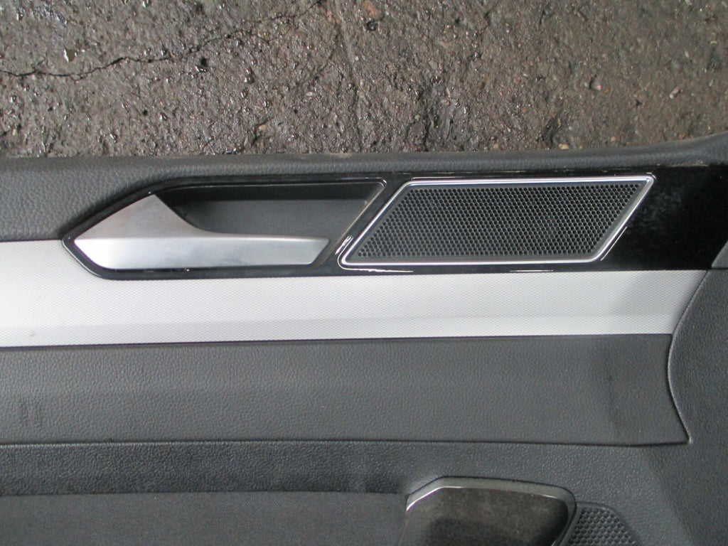 VOLKSWAGEN PASSAT B8 NSF FRONT PASSENGER SIDE DOOR CARD 3G2867011