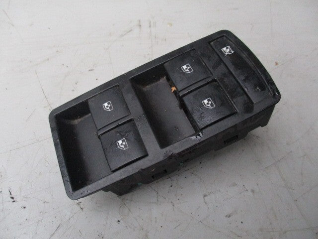 VAUXHALL ASTRA J MERIVA B 2012 OSF DRIVER SIDE FRONT WINDOW SWITCH 13305009