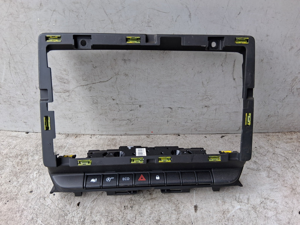 2023 RENAULT MASTER MK3 RADIO CD PLAYER HAZARD BUTTON TRIM COVER 283E81404R