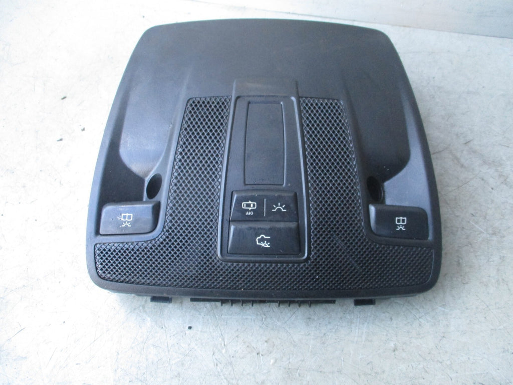 2018 MERCEDES A CLASS W176 FRONT INTERIOR COURTESY READING LIGHT A0009004508