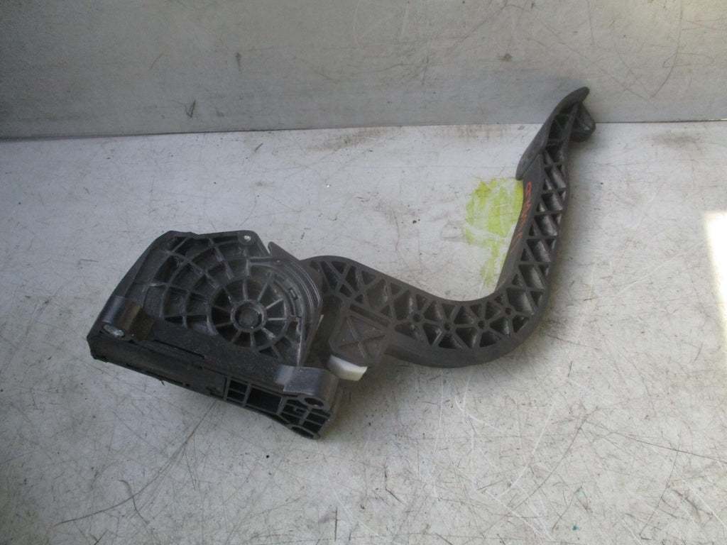 2021 VAUXHALL VIVARO MK3 THROTTLE PEDAL 9806607380