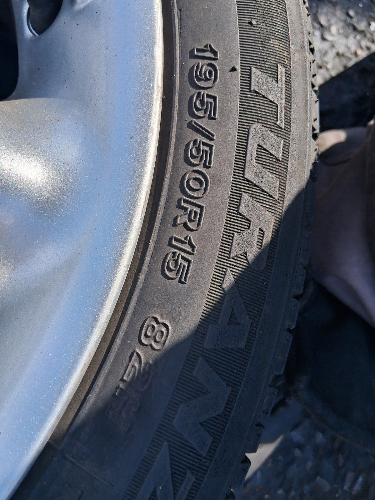 MG MGF 1996 MK1 15 INCH ALLOY WHEEL WITH TYRE 195/50R15