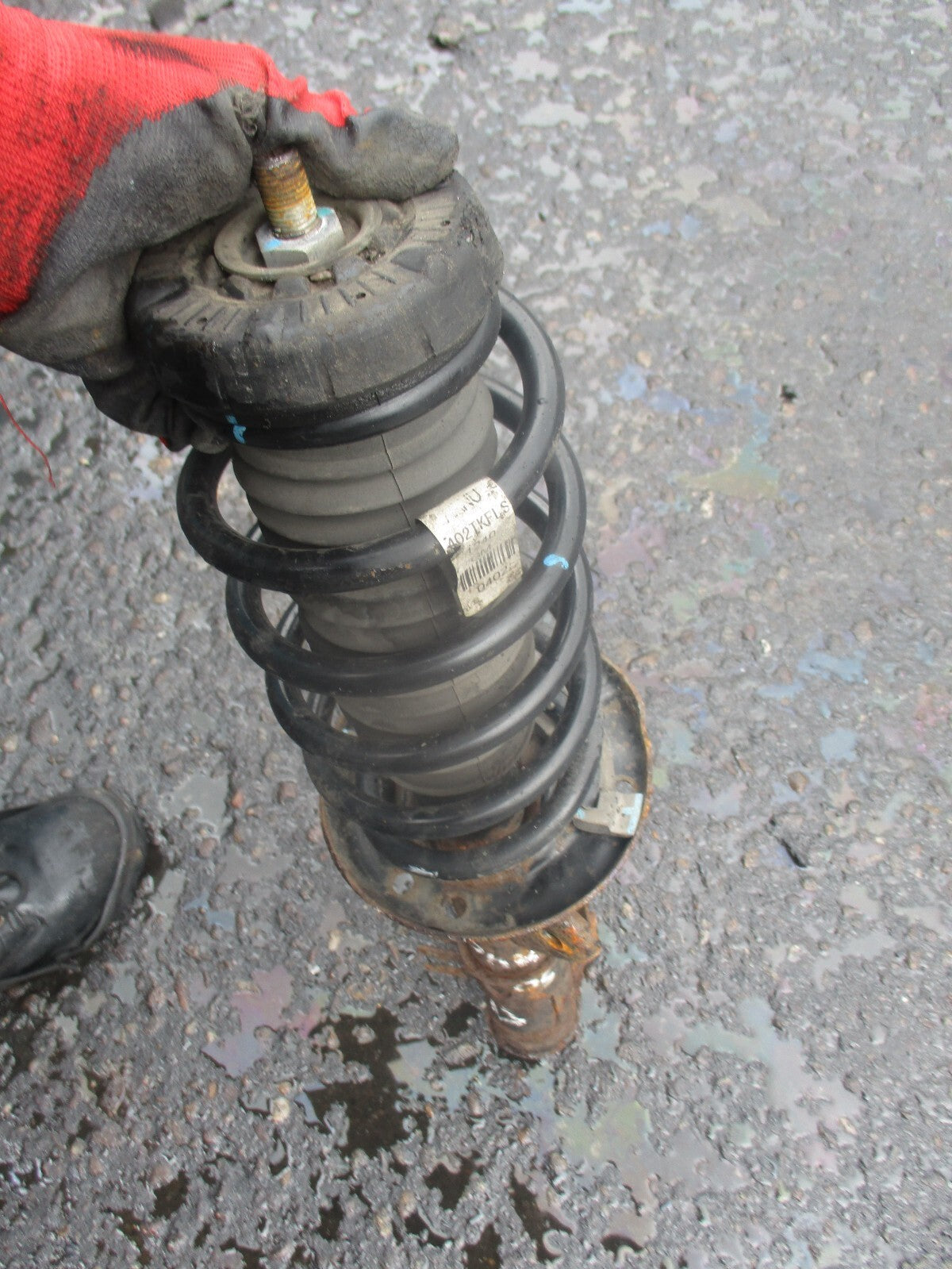 VAUXHALL MOKKA 2013 1.7 DIESEL OSF DRIVER SIDE FRONT SHOCK ABSORBER 95137360
