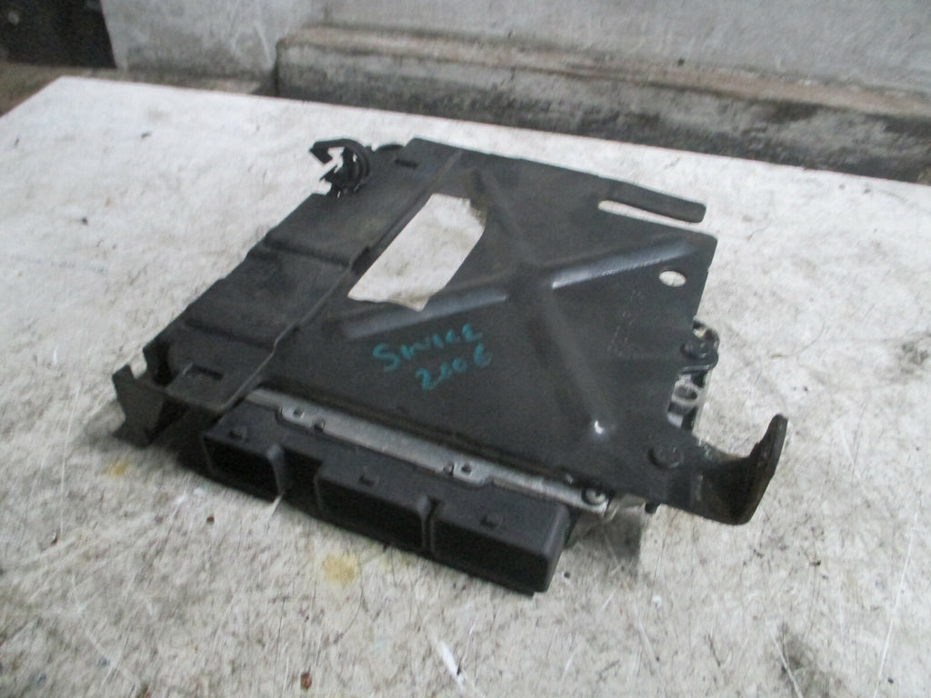 RENAULT SCENIC 2006 MK2 1.6 2.0 PETROL ECU ENGINE CONTROL MODULE 8200387138