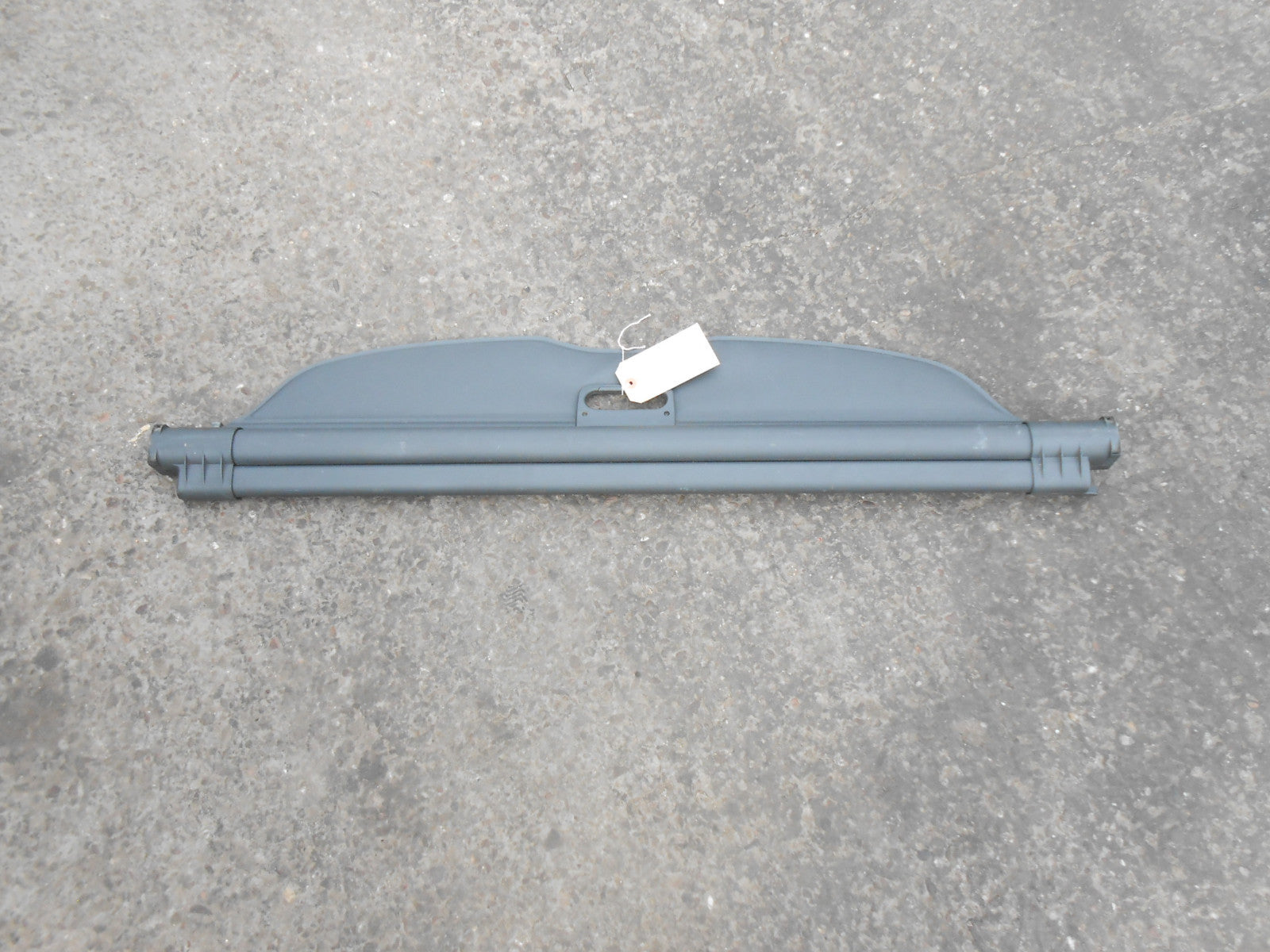 VAUXHALL SIGNUM 2006 ROLL OUT RETRACTABLE PARCEL SHELF BLACK