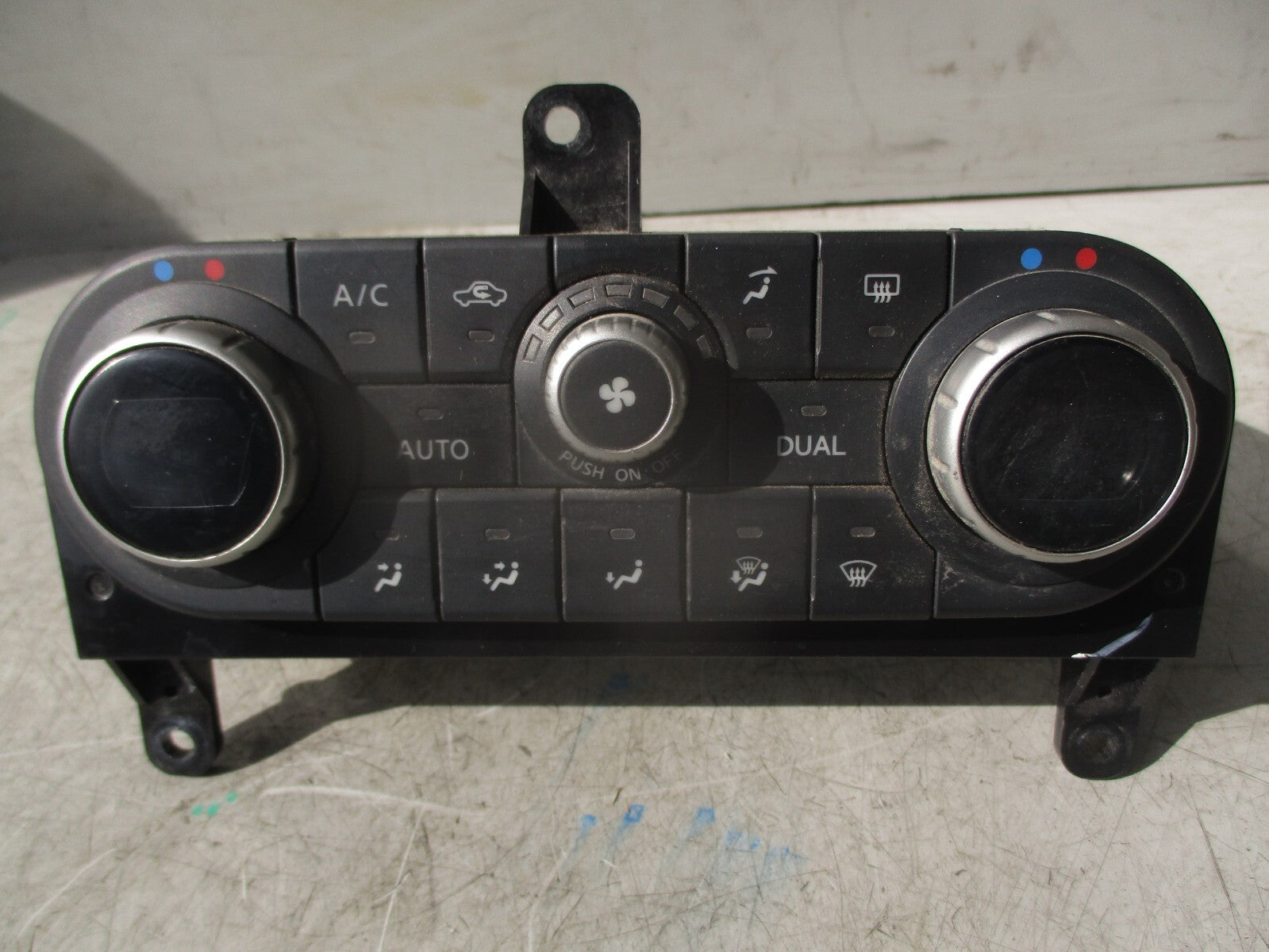 2012 NISSAN QASHQAI J10 HEATER CLIMATE CONTROL SWITCH PANEL 27500BR56D