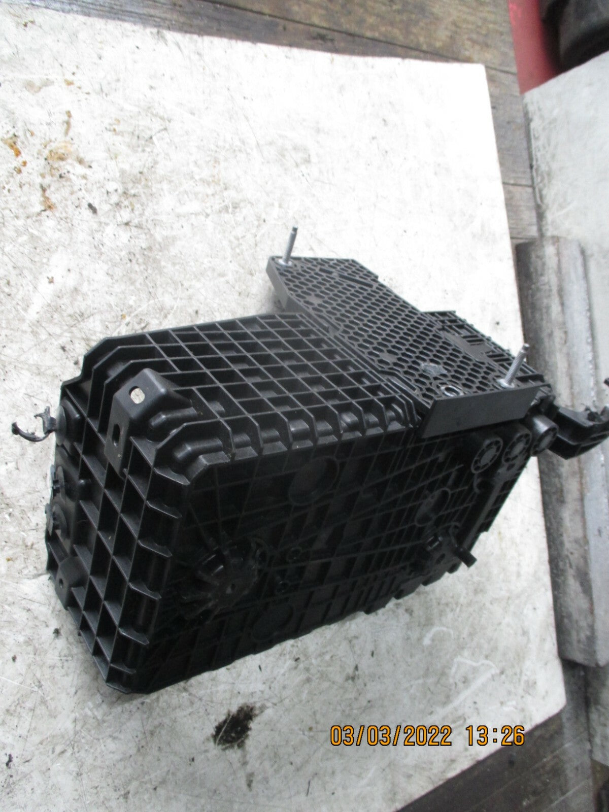 VAUXHALL CORSA F 2019 BATTERY TRAY HOLDER 9823533180 9830928180