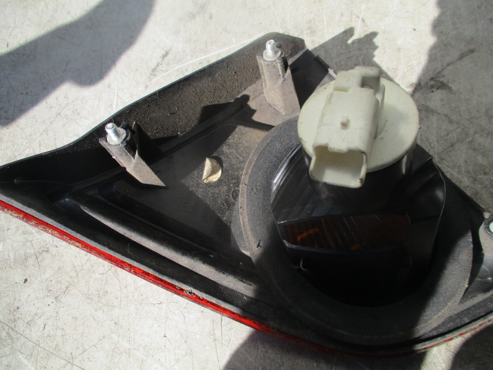 2012 NISSAN QASHQAI J10 NSR PASSENGER SIDE REAR LEFT INNER TAIL LIGHT 89503189