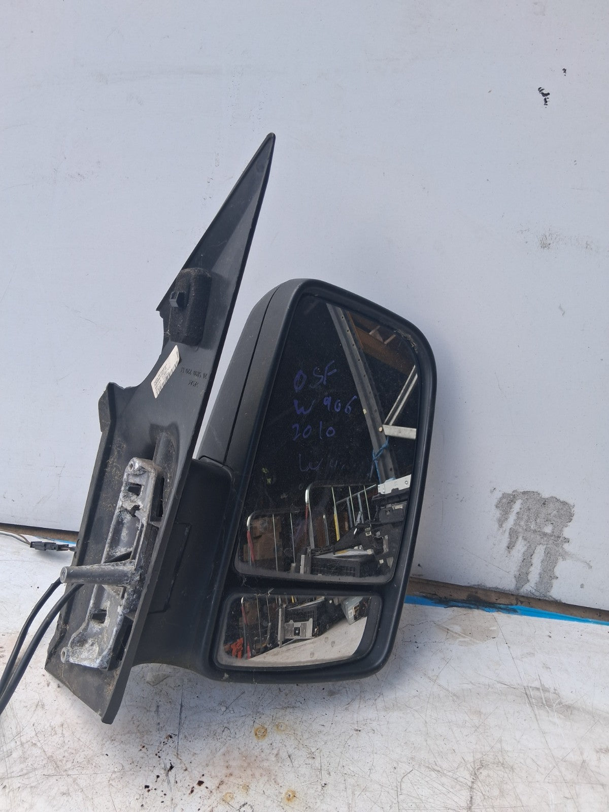 MERCEDES BENZ SPRINTER W906 2016 OSF DRIVER SIDE FRONT WING MIRROR