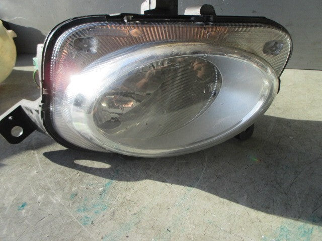 2013 FIAT 500L 1.3 NSF PASSENGER SIDE HEADLIGHT 51887655