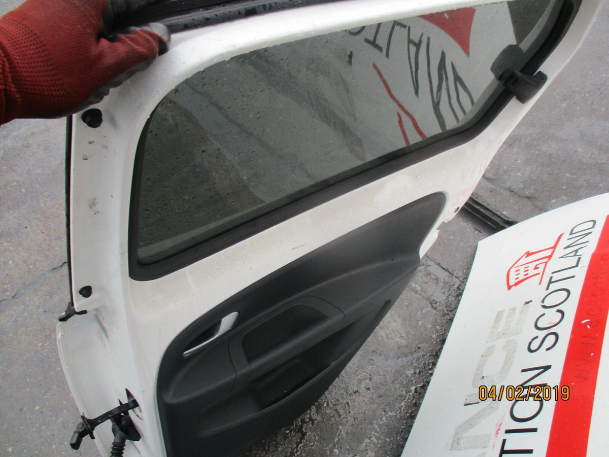 SEAT MII 1S (MK1) OSR DRIVER SIDE REAR DOOR CANDY WHITE LB9A
