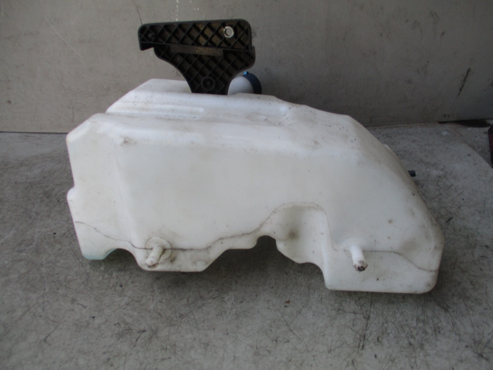 2023 VAUXHALL MOVANO C FRONT WINDSCREEN WASHER WATER BOTTLE RESERVOIR