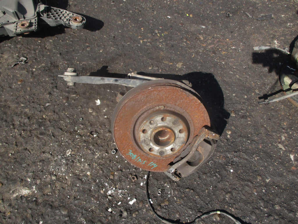 2014 PEUGEOT 308 MK2 1.6 DIESEL NSF PASSENGER FRONT WHEEL HUB CALIPER WISHBONE