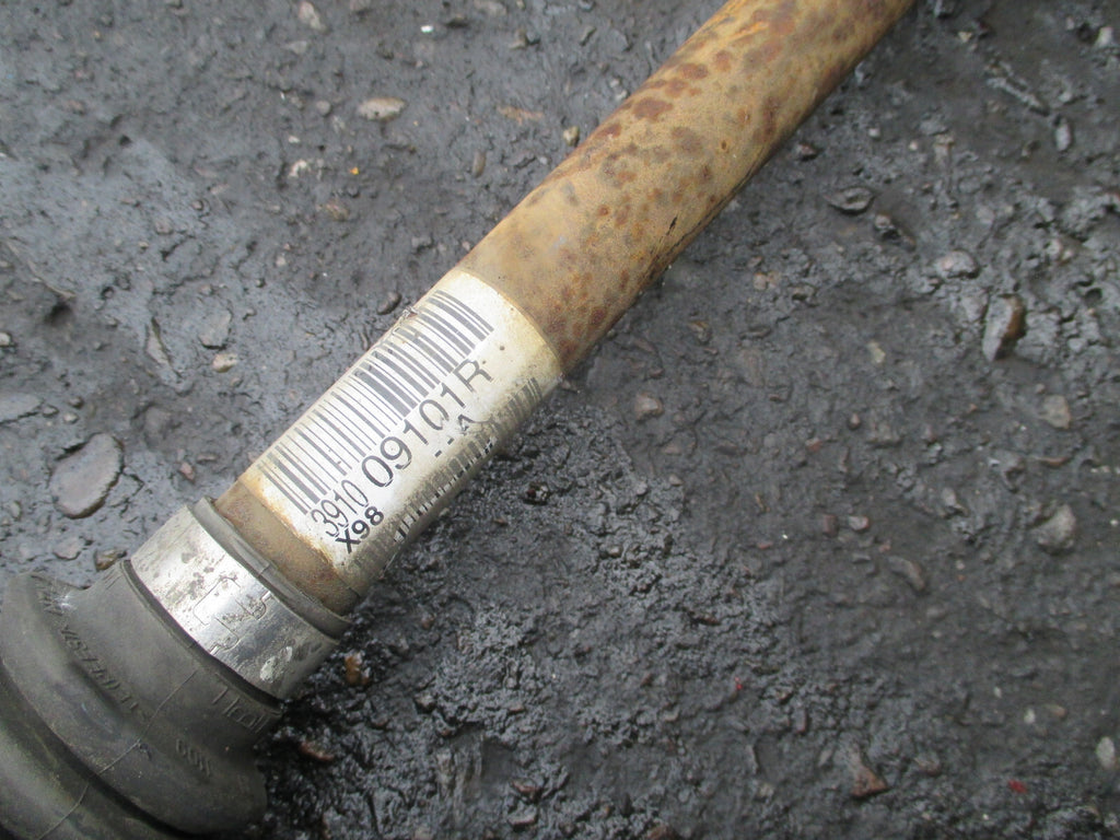 RENAULT CLIO MK4 2018 0.9 PETROL OSF DRIVER SIDE FRONT DRIVESHAFT 391009101R