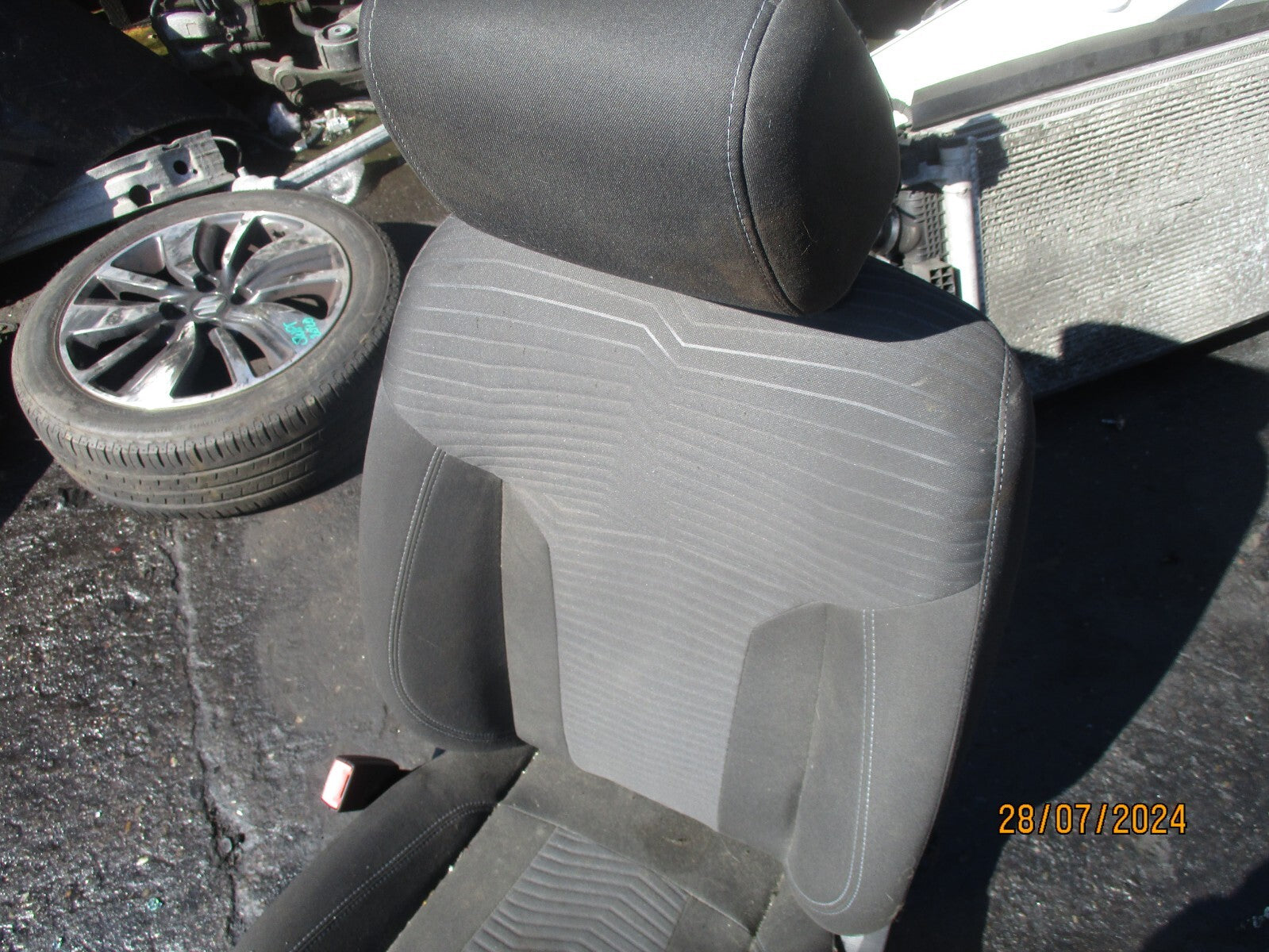 FORD FIESTA MK7 2017 NSF PASSENGER SIDE FRONT COMPLETE SEAT FABRIC