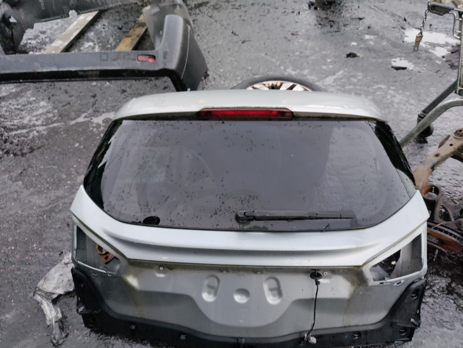 FORD MONDEO MK4 2013 FACELIFT ESTATE REAR TAILGATE BOOTLID BARE SILVER H8