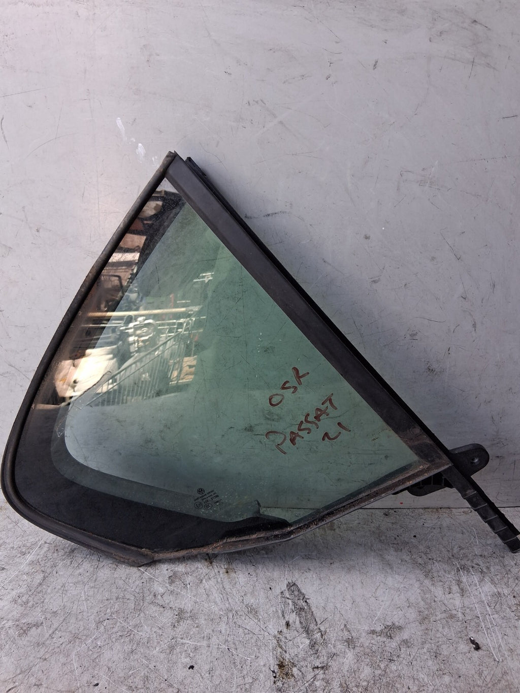 2021 VOLKSWAGEN PASSAT B8 OSR DRIVER SIDE REAR WINDOW QUARTER GLASS