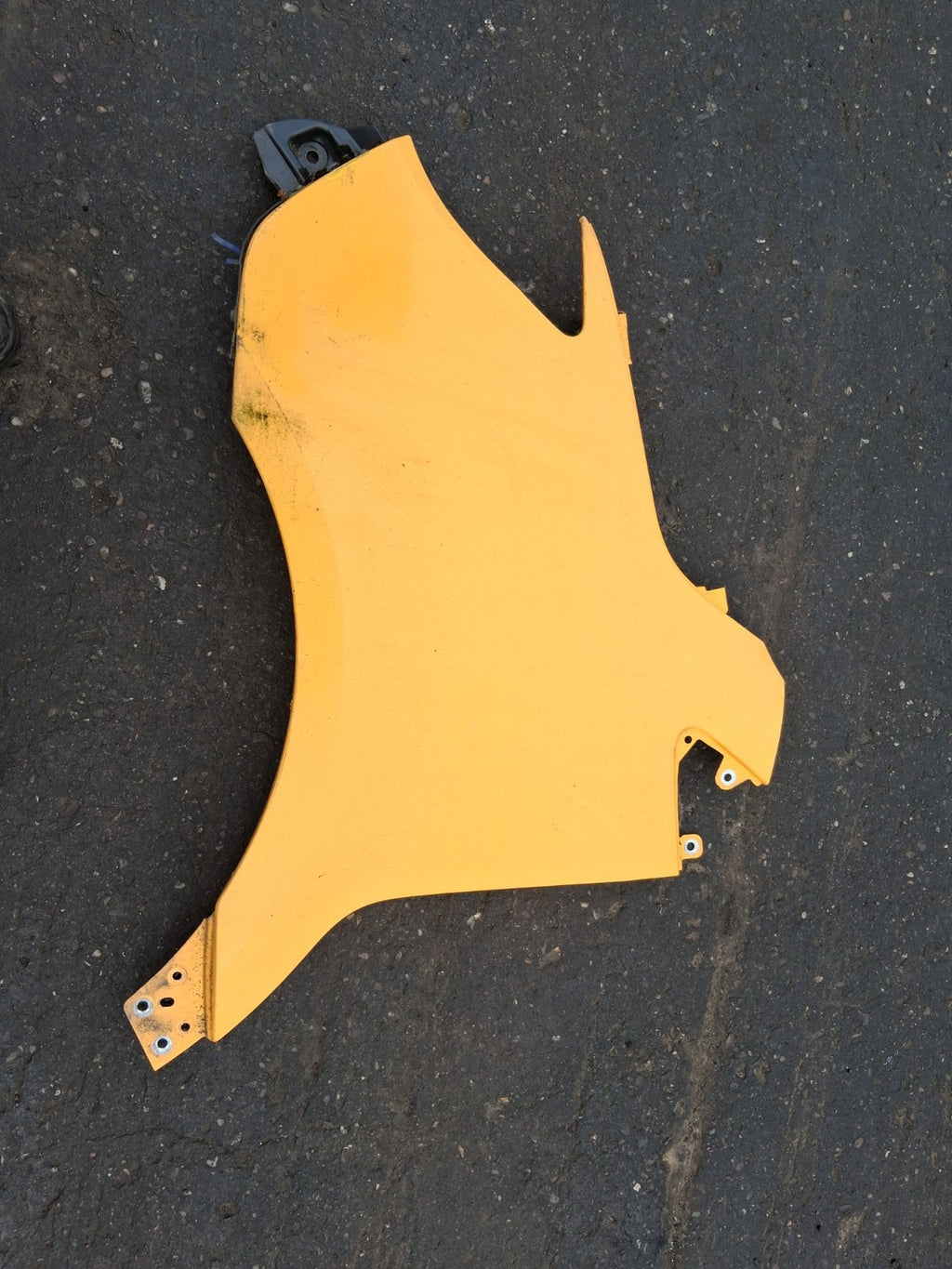 2019 MERCEDES SPRINTER W907 NSF PASSENGER SIDE FRONT LEFT WING PANEL ORANGE