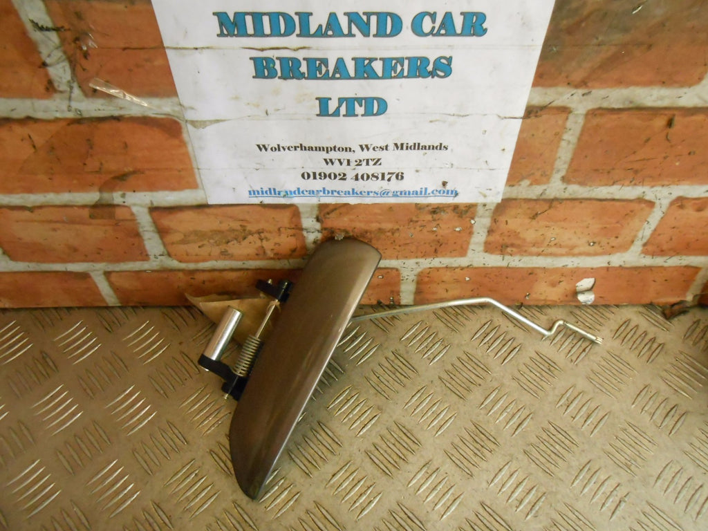 HONDA JAZZ 2012 GOLD NSF PASSANGER SIDE REAR DOOR HANDLE NEAR SIDE