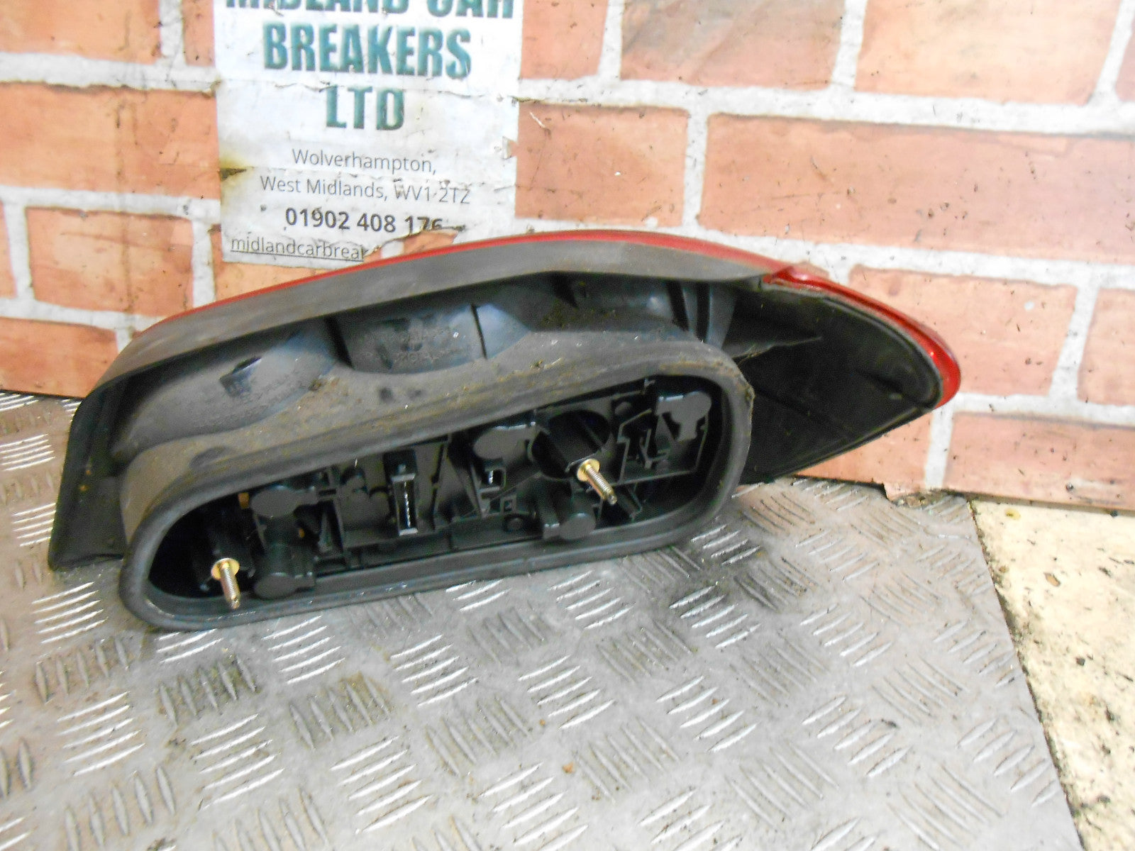 PEUGEOT 306 MK2 2000 NSR PASSENGER SIDE REAR BRAKE TAIL LIGHT CLUSTER VALEO