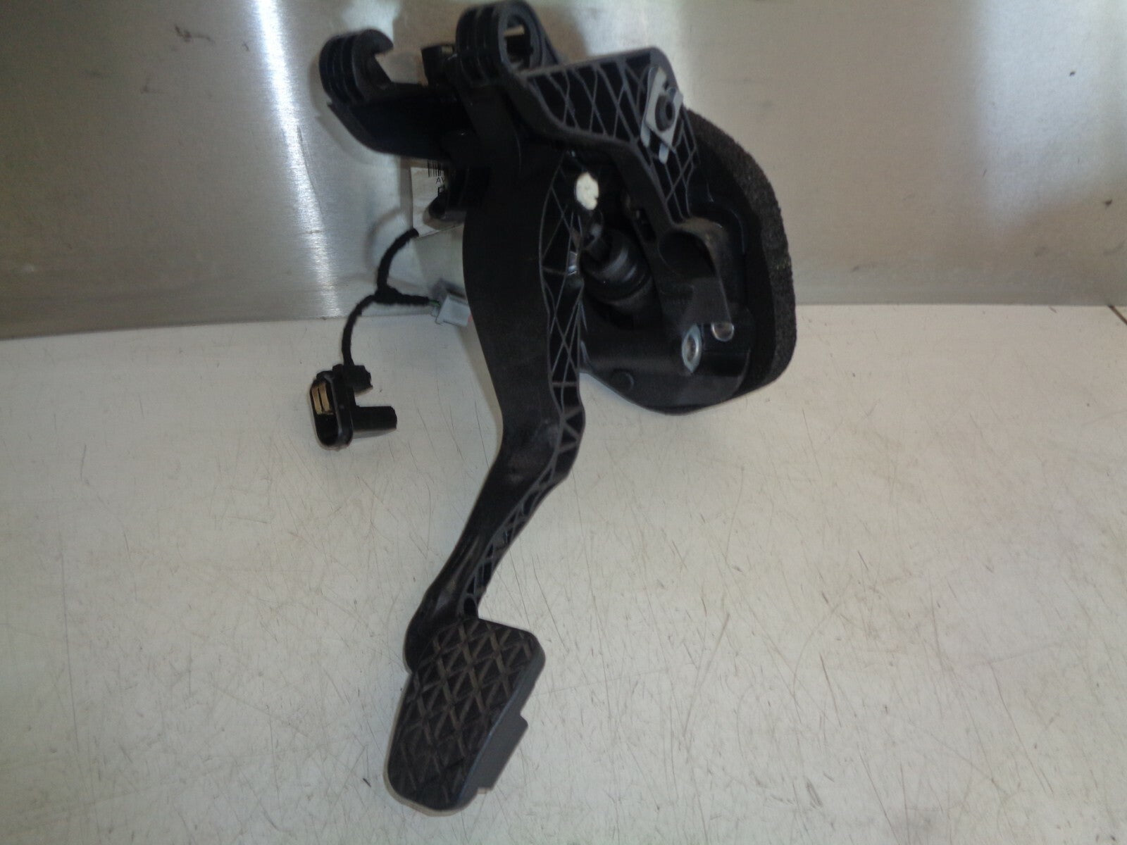 FORD FIESTA MK7 2017 1.2 PETROL CLUTH PEDAL MASTER CYLINDER AY117B633BE