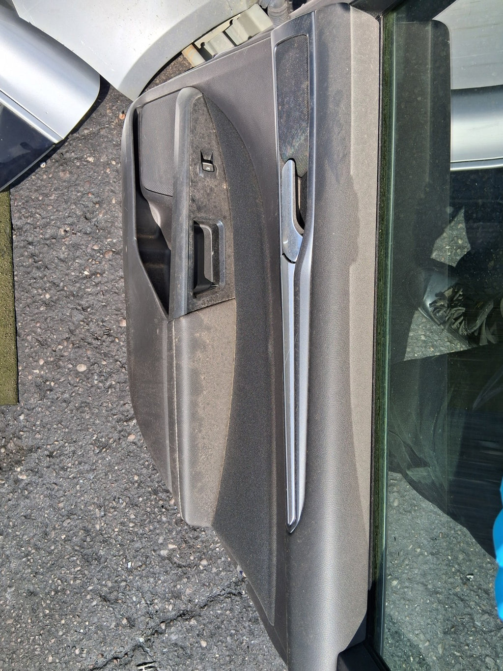 2017 FORD MONDEO MK5 HATCHBACK OSR DRIVER SIDE REAR COMPLETE DOOR BLUE LD