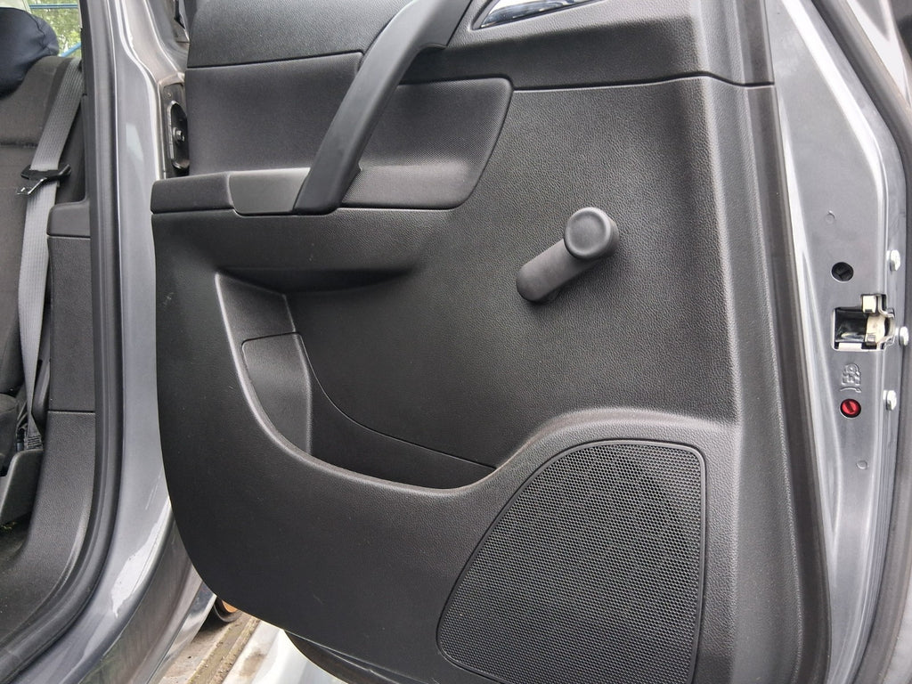 2017 VAUXHALL MERIVA B MK2 NSR PASSENGER SIDE REAR LEFT DOOR CARD