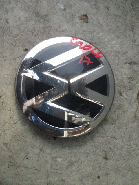 2017 VW VOLKSWAGEN GOLF BADGE