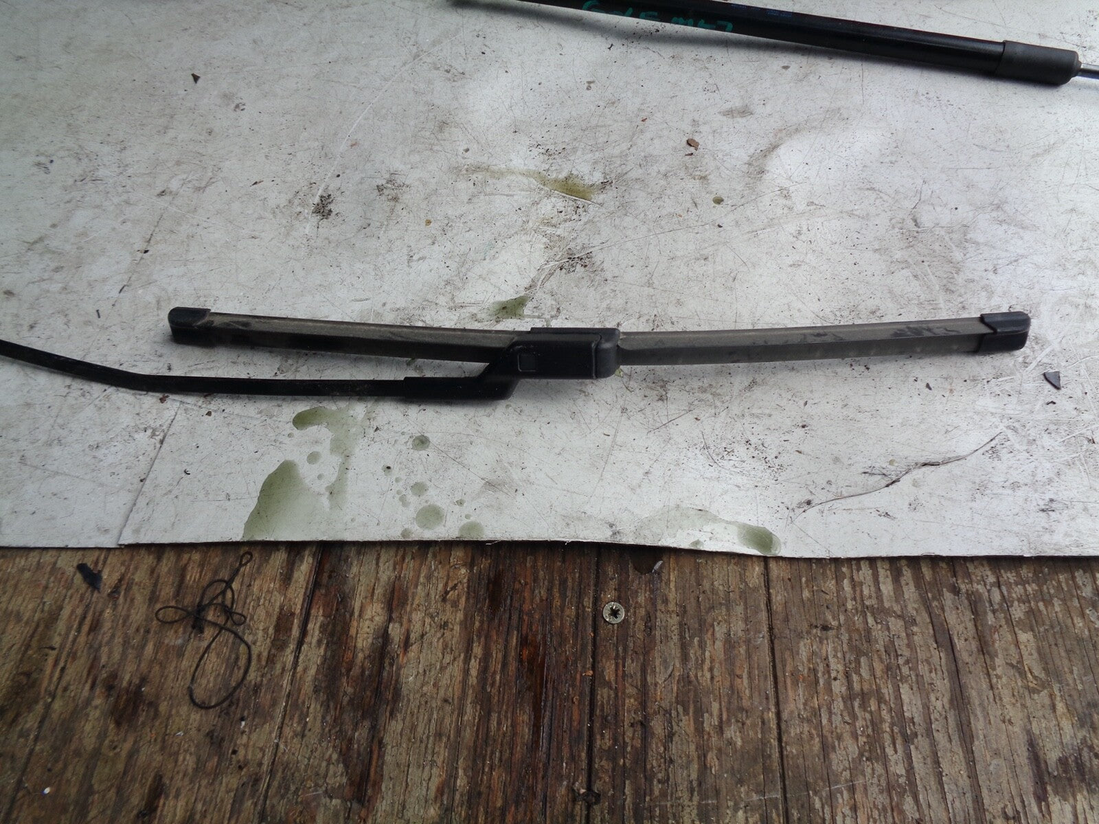 VW VOLKSWAGEN GOLF MK7 2015 FRONT RIGHT WIPER ARM 5G2955409