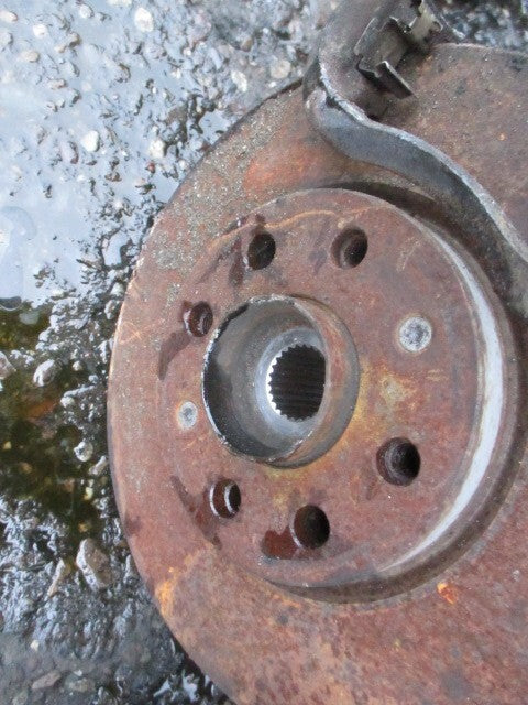 PEUGEOT PARTNER MK2 2009 1.6 DIESEL OS DRIVER FRONT MANUAL WHEEL BEARING HUB