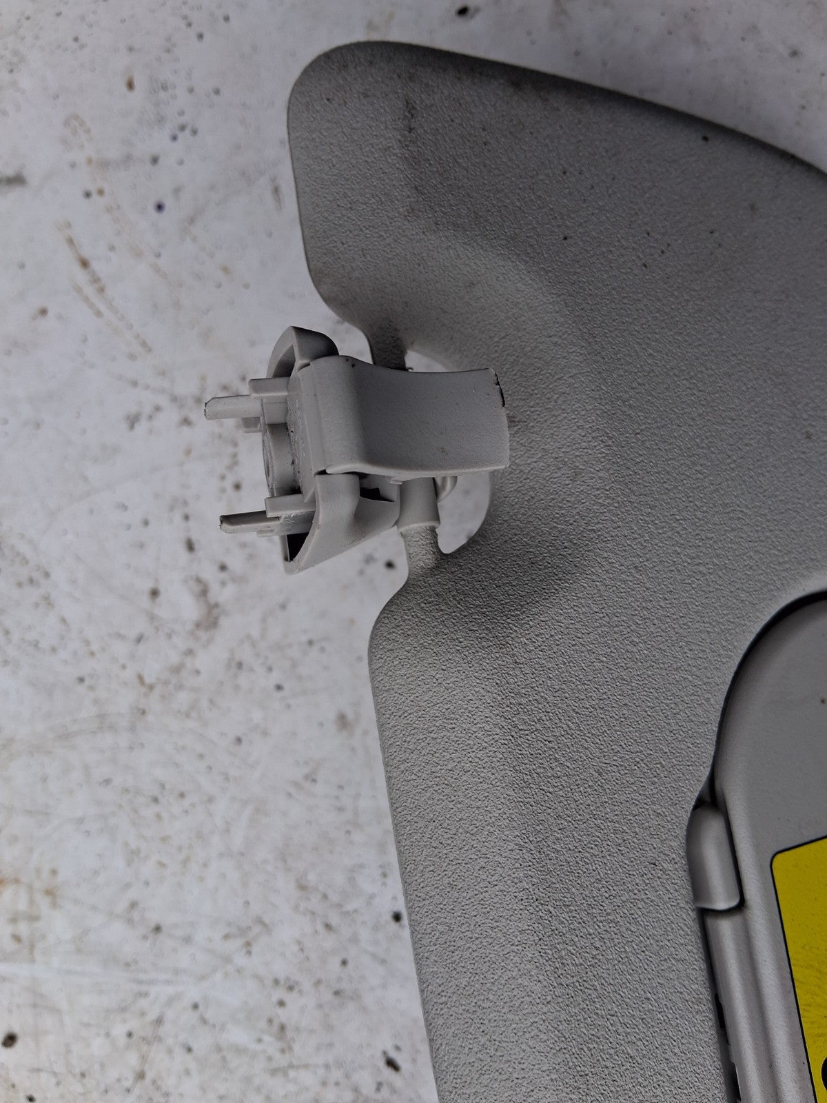 2021 BMW MINI COUNTRYMAN F60 NSF PASSENGER SIDE FRONT LEFT SUN VISOR SHADE