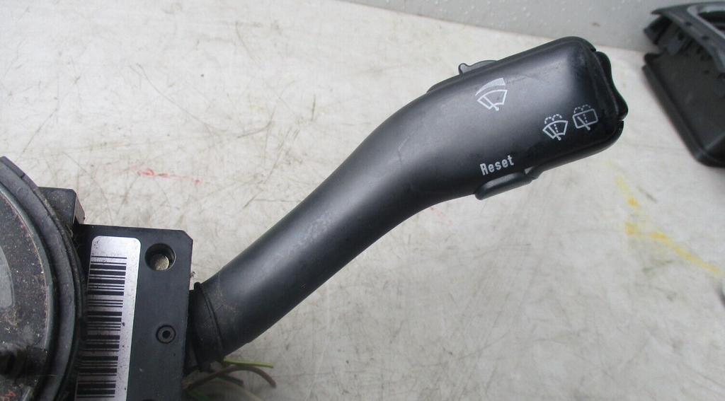 SKODA FABIA WIPER AND INDICATOR STALK 8L0953513G