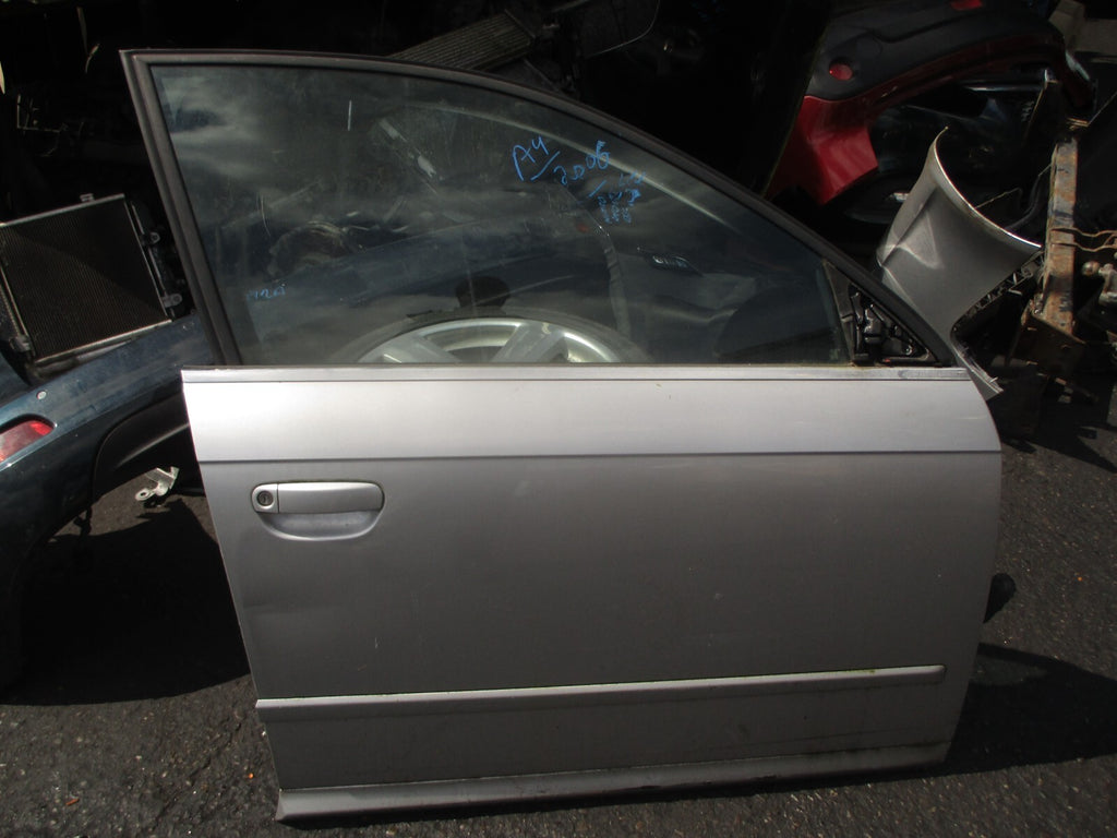 2006 AUDI A4 B7 OSF DRIVER SIDE FRONT RIGHT DOOR LY7W SILVER
