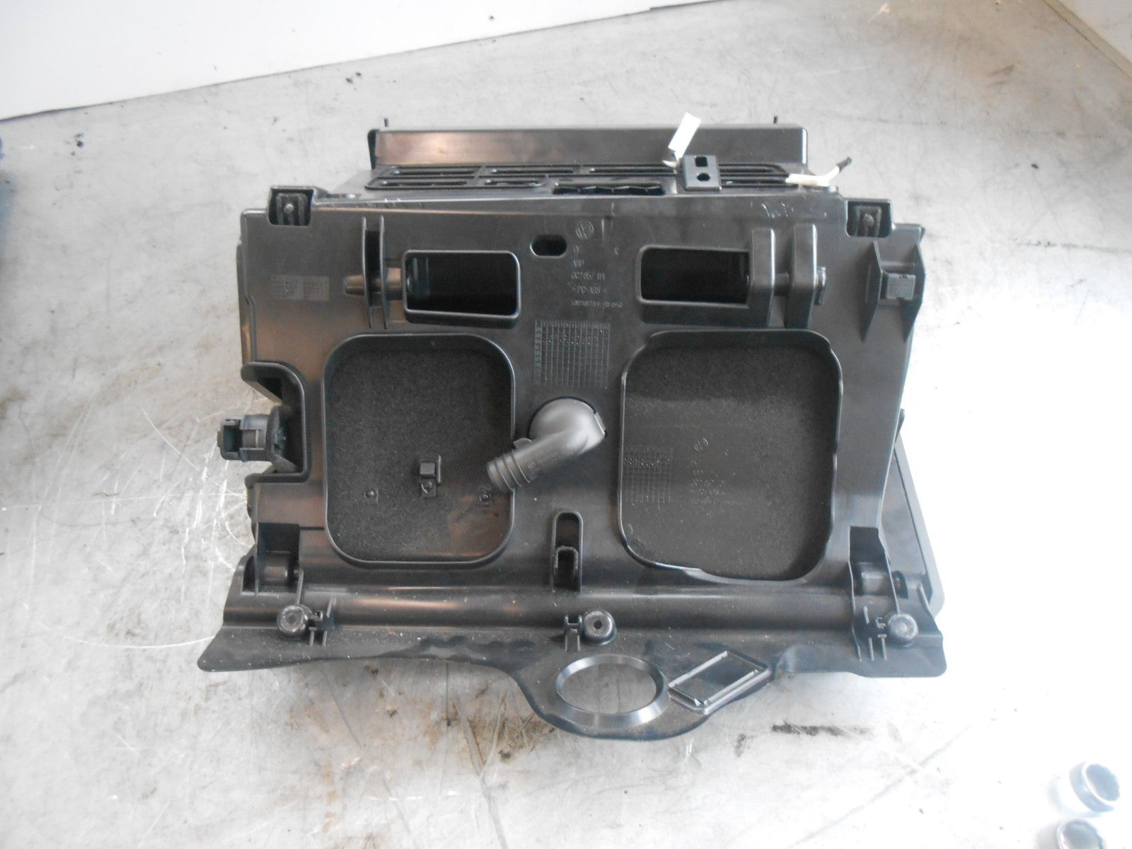 VW VOLKSWAGEN PASSAT B6 3C (MK5) NS PASSENGER SIDE GLOVEBOX 3C2857097AH