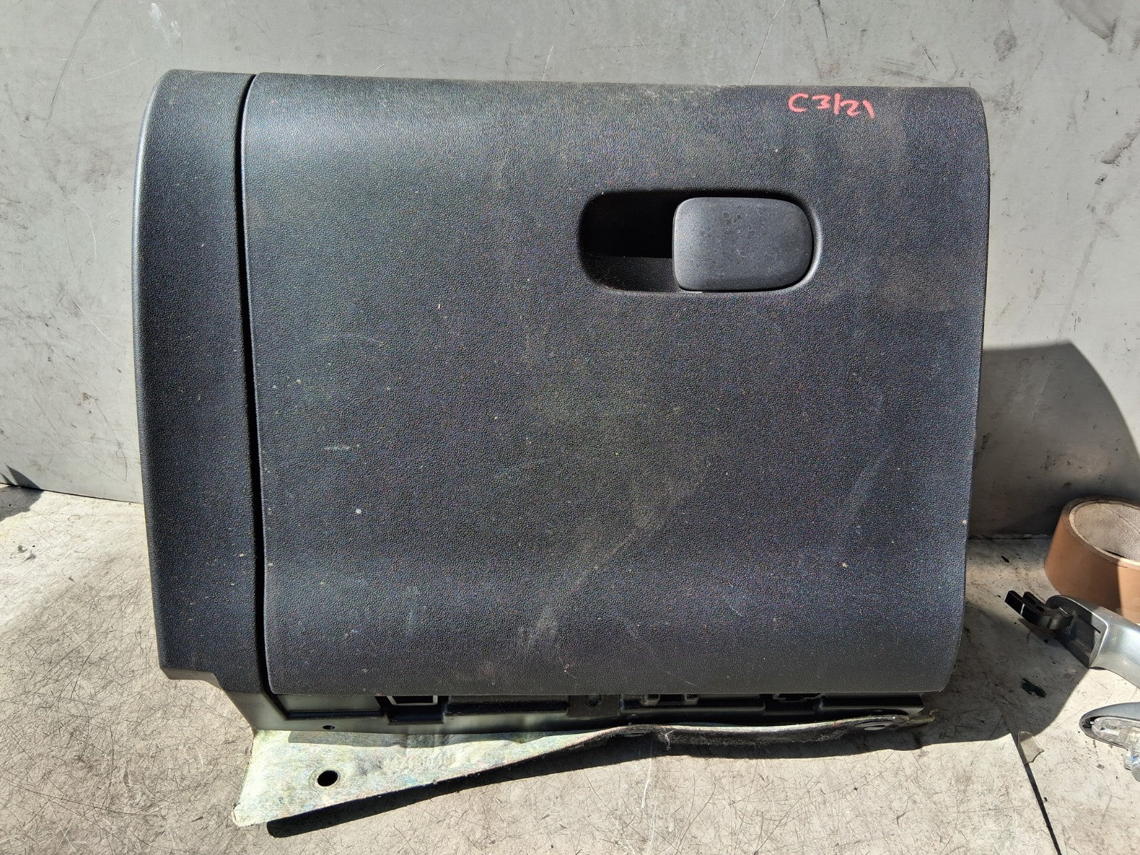 2021 CITROEN C3 MK3 DASHBOARD GLOVE BOX STORAGE COMPARTMENT 9814843377