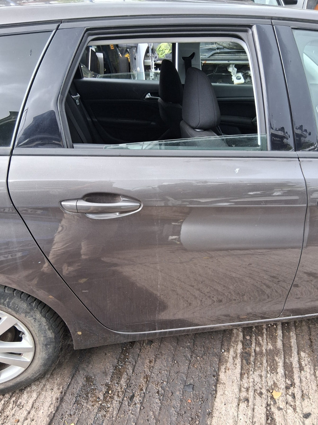 2015 PEUGEOT 308 MK2 ESTATE OSR DRIVER SIDE REAR RIGHT BARE DOOR GREY MOKA KKS