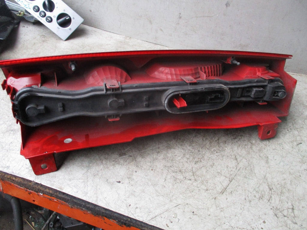 2007 PEUGEOT EXPERT MK2 OSR DRIVER SIDE REAR TAIL LIGHT