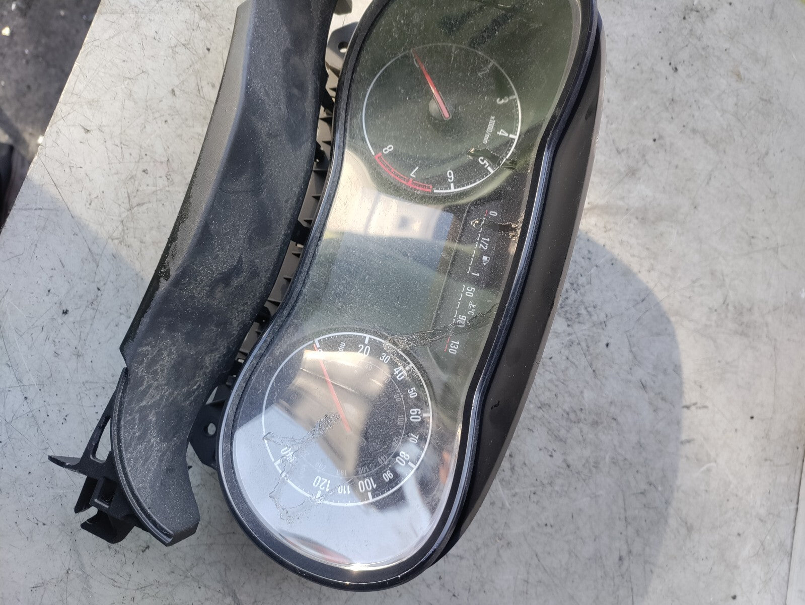 VAUXHALL CORSA E 2018 1.4 PETROL SPEEDO INSTRUMENT CLUSTER 39204204