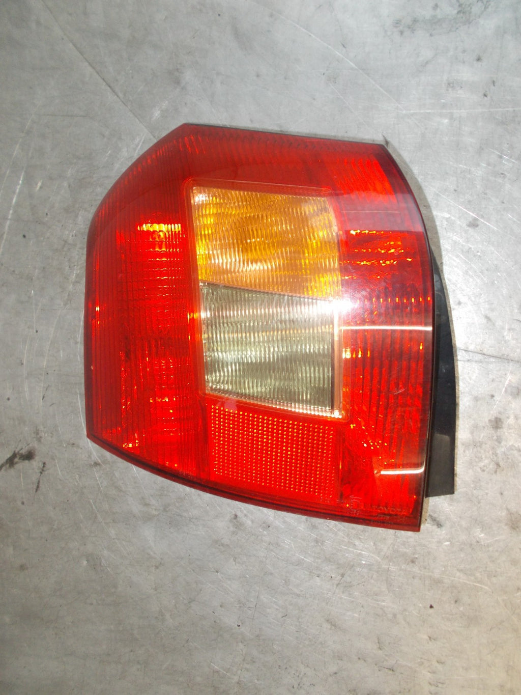TOYOTA COROLLA 2007 NSR PASSENGER SIDE REAR LIGHT TAIL LIGHT