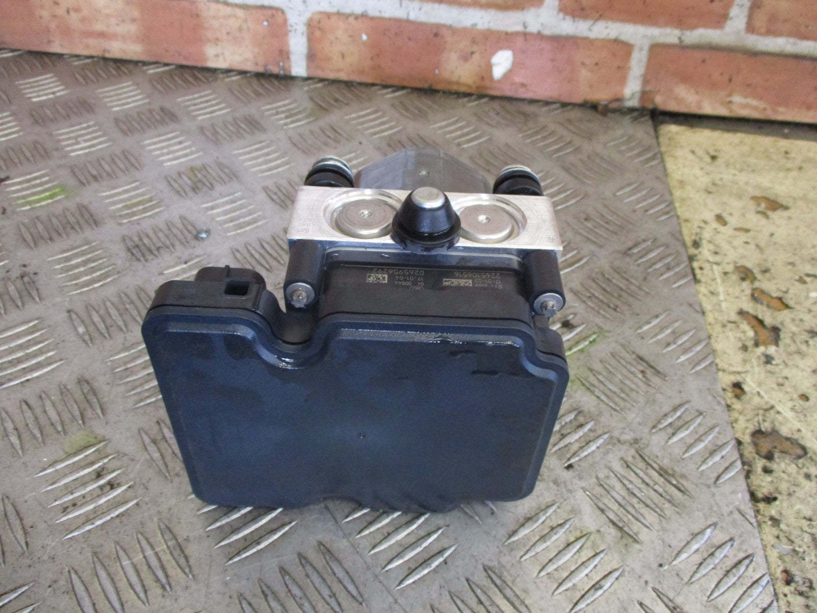 VAUXHALL CORSA E 2017 1.4 PETROL ABS BRAKE PUMP 2265106516 0265956292 BDP