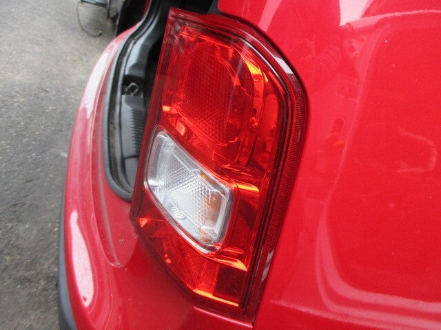 2018 SUZUKI IGNIS OSR DRIVER SIDE REAR OUTER HALOGEN TAIL LIGHT