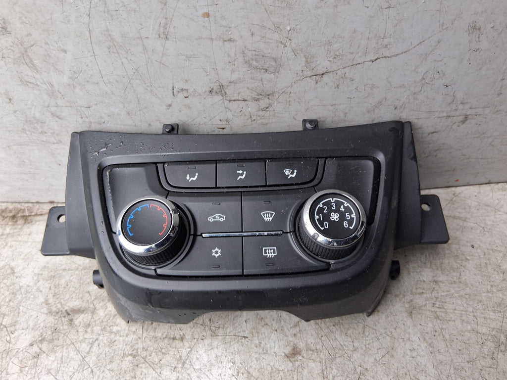 2017 VAUXHALL ZAFIRA C TOURER AC HEATER CLIMATE CONTROL SWITCH PANEL 39081561